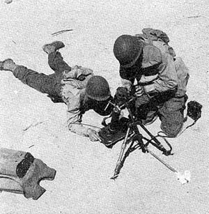 60mm mortar squad in action
